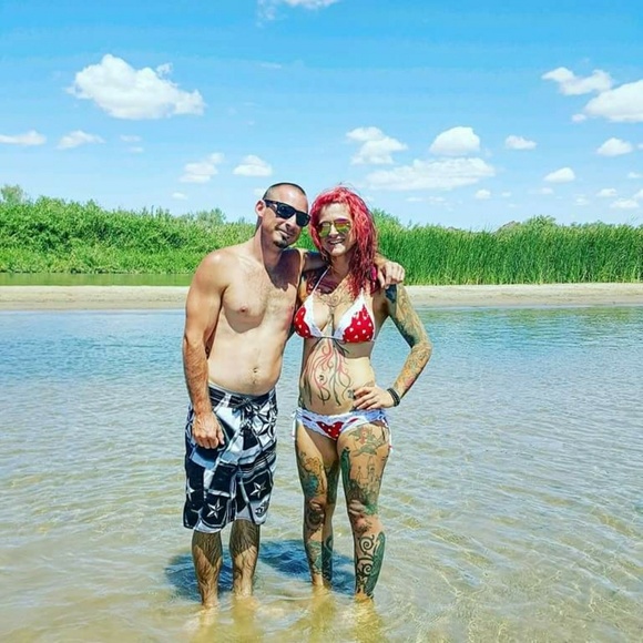 Meet your Posher, Feenyx - Picture 6 of 8